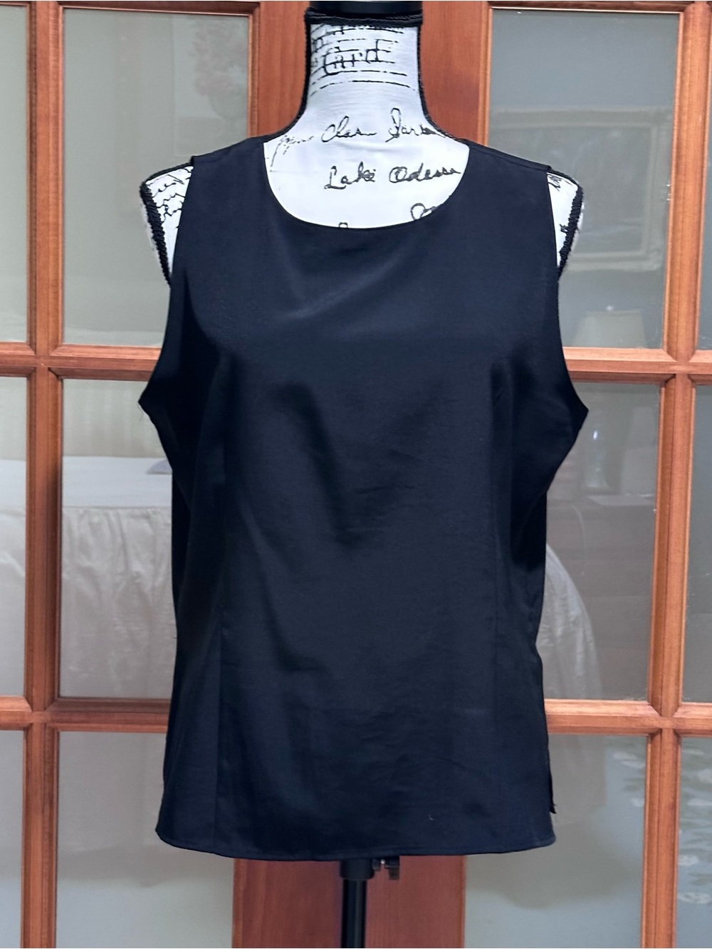 Yves St. Clair Black Sleeveless Tank Top